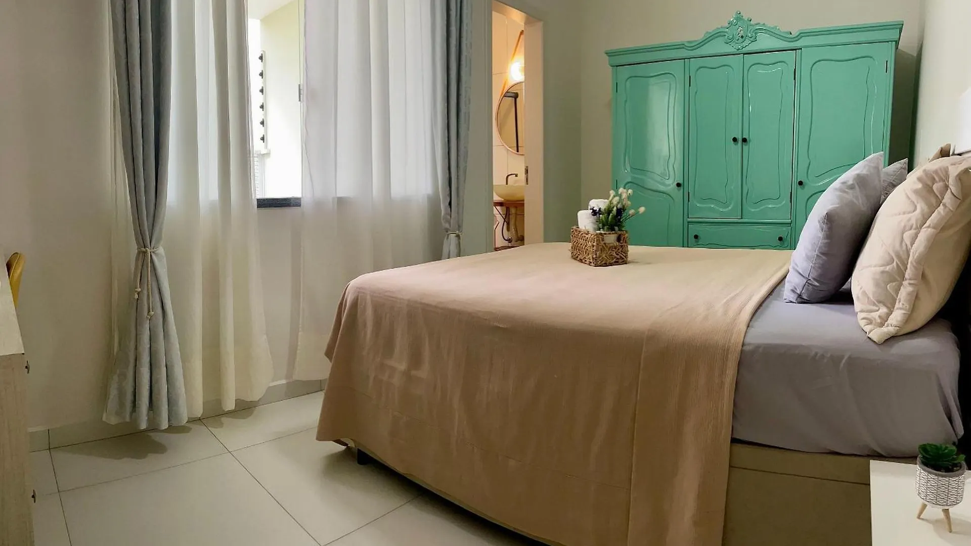 Casa 02 Suites, 15Km Beto Carrero E 700M Da Praia - Estacionamento - Area De Lazer Privativa Com Churrasqueira - Wi-Fi E Cozinha Completa Piçarras 0*,  البرازيل